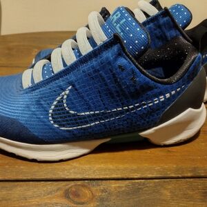 Mens Size 14 Like New Blue Nike Earl Sneakers